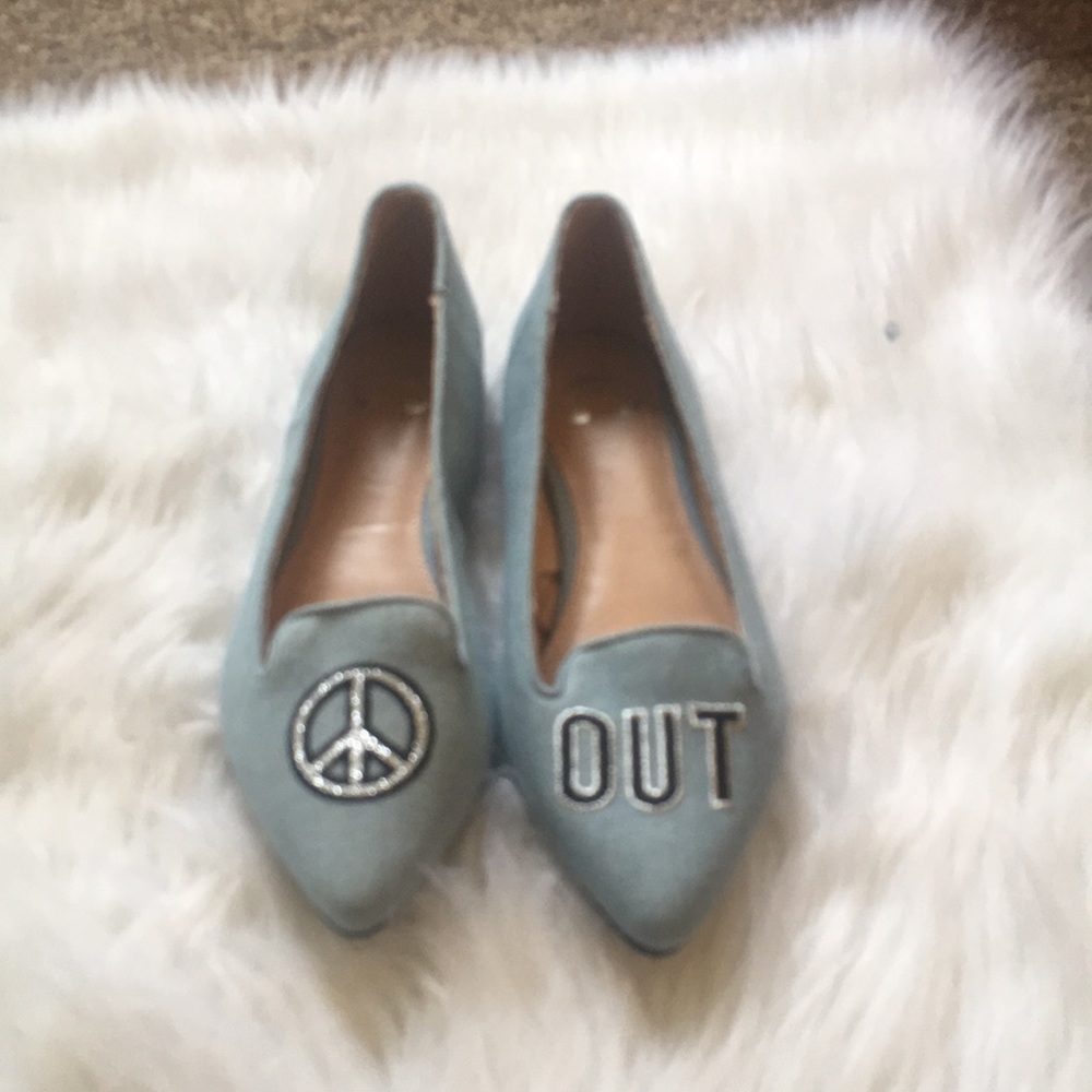 Charming Charlie’s Peace Out Flats Size 8